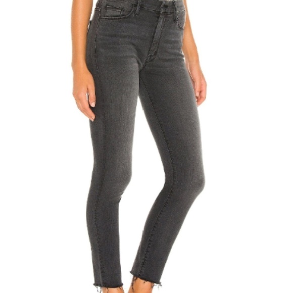 NWT MOTHER High Waisted Looker Ankle Fray Jeans! - Picture 2 of 8